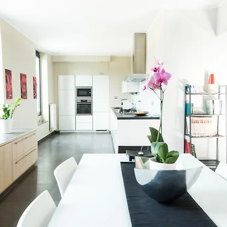 Loft Place Saint-lambert דירה לייז'